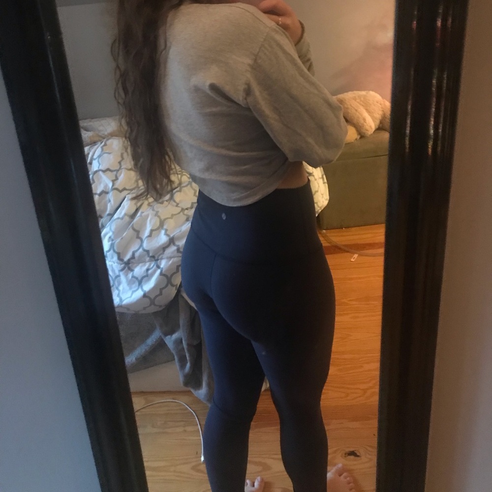 Lululemon Wunder Under Navy!